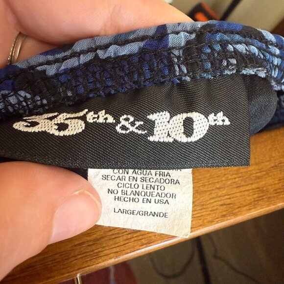 Y2K Ruffle Hem 90s Midi‎ Skirt Size Large Swirls Printed Design 35th and 10th - Picture 4 of 4